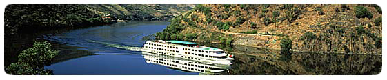 7 days Douro river cruise - Daily Sightseeing tours, Oporto, Portugal. Cruise tours in Oporto, by a Portugal tour operator.