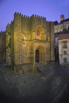 In Coimbra visit the University, Cathedral, see the views and old city in a private tour or long tour of Portugal.