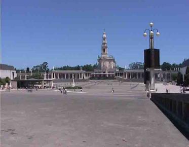 Fatima tour is a must in pilgrimage tours of Portugal