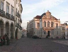 Portugal Tour Operator and Travel Agency, Lisbon. Cultural sightseeing tours. Tourism booking: Student, pilgrimage, wine tours.