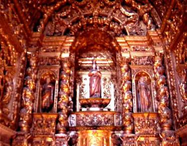 Saint Vincent Monastery in Lisbon can be seen in a private tour