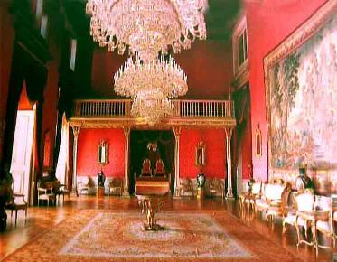 Deluxe tours of Lisbon