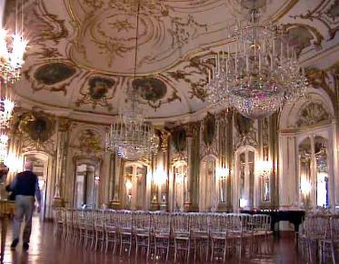 Queluz palace is included in the sightseeing tours starting in Lisbon