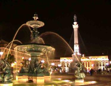 All sightseeing tours of Lisbon will show you the main squares