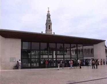 Fatima tour is a must in pilgrimage tours of Portugal
