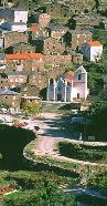 Day Oporto sightseeing tours. Guided excursions in Oporto and surroundings: Visit Quinta da Aveleda farm, manor house, gardens, wine lodge. Wine taste with cheese. Private tours by limousines with guides.