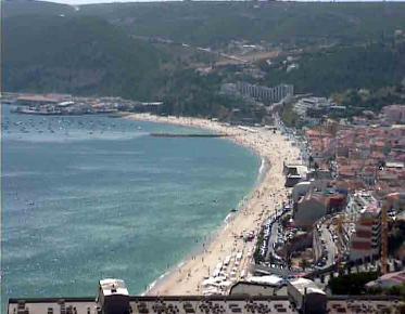 Arrabida and Sesimbra are available in day tours starting in Lisbon