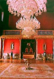 Lisbon palaces tour
