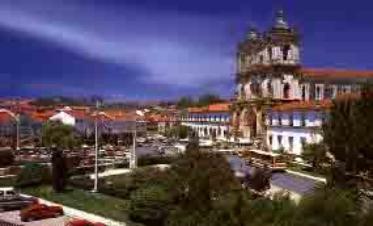 Alcobaca Monastery is included in day tours and private tours of Lisbon