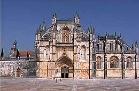 Oporto private excursions, Portugal. English speaking guide drivers, chauffeurs. Luxury vehicles. Sightseeing, transfers by deluxe limos, multilingual drivers. Portugal Travel Agency, Tour Operator.