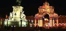 Lisbon escorted private tour by night. See night life in Lisbon in a private excursion.