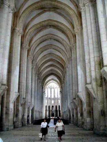 Alcobaca Monastery is included in day tours and private tours of Lisbon