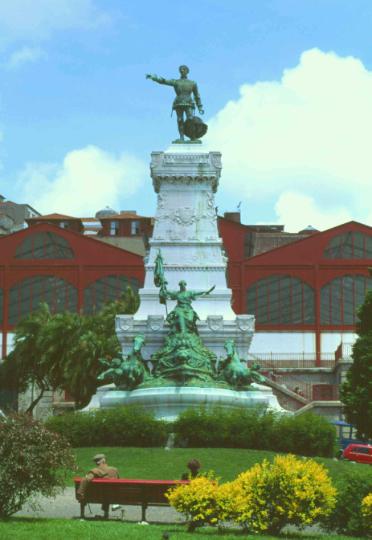 Oporto sightseeing tours, wine tours, pilgrimage tours, cruise tours