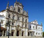 Excursiones privadas en Lisboa, Portugal. Reservas de recorridos, tours en Lisboa, visitas panoramicas en limusina con guia conductor de habla Espa�ola.