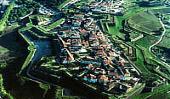Oporto private excursions, Portugal. English speaking guide drivers, chauffeurs. Luxury vehicles. Sightseeing, transfers by deluxe limos, multilingual drivers. Portugal Travel Agency, Tour Operator.