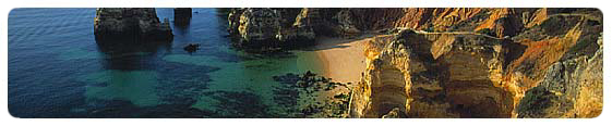 3 DAYS IN CENTRAL PORTUGAL tour. Escorted motorcoach tours in Portugal with  multilingual tour guides.