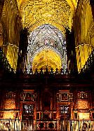 Circuits touristiques en Algarve avec chauffeurs francophones. R�servations par une Agence de Voyages du Portugal. Limousines, minibus haut de gamme de luxe pour des visites panoramiques, transferts.