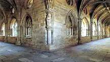 In Evora see Roman Temple, the Romanesque Gothic Cathedral. Lisbon private guided sightseeing tours. Luxury vehicles and guide services. Tours of Evora by limousines with multilingual drivers.